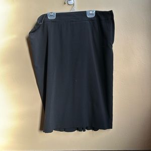 Temped back ruffle pencil skirt